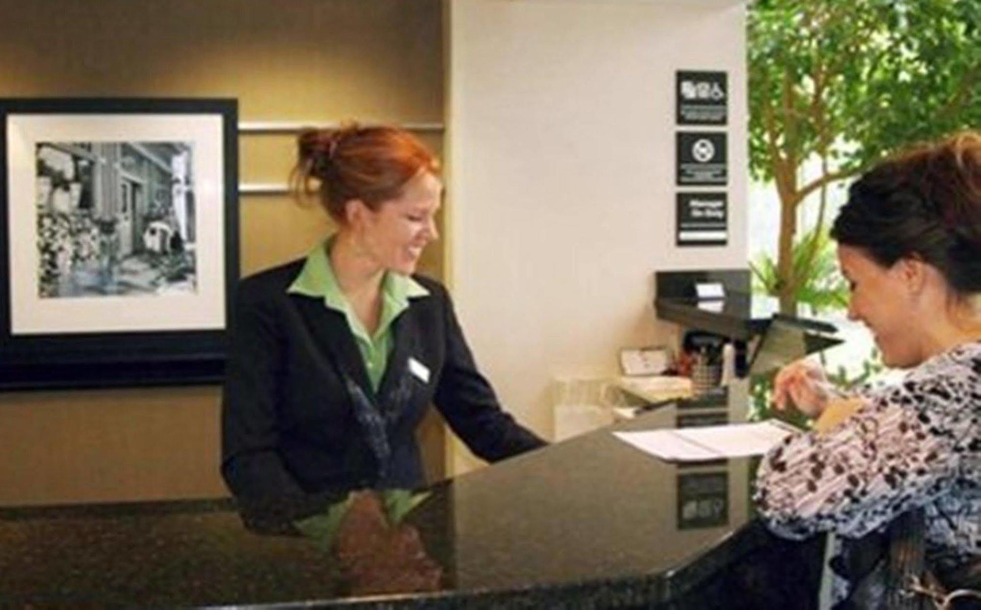 Hampton Inn New Bern Esterno foto